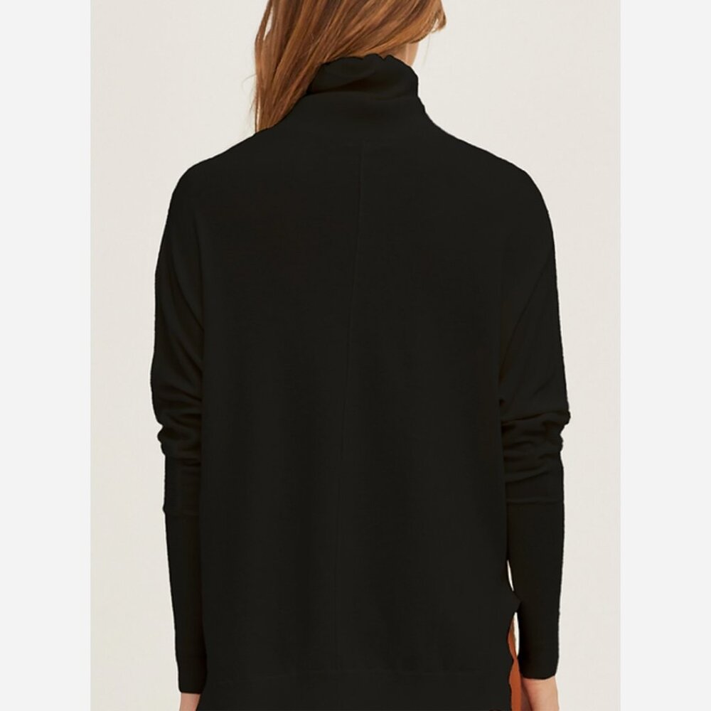Crescent Black Turtleneck Sweater - Picture 3 of 9
